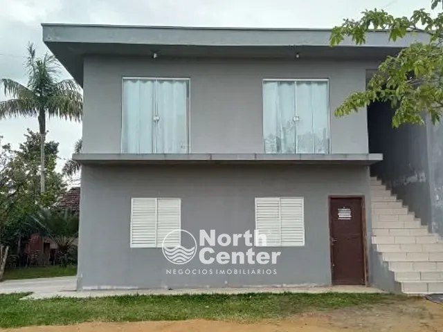 Casa 3 quartos e 2 banheiros, para alugar, no bairro Salinas em Balneário Barra do Sul