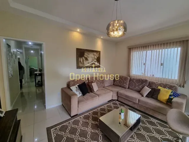 Casa com 320m² 3 quartos e 1 banheiro, à venda, no bairro Jardim Belvedere em Volta Redonda