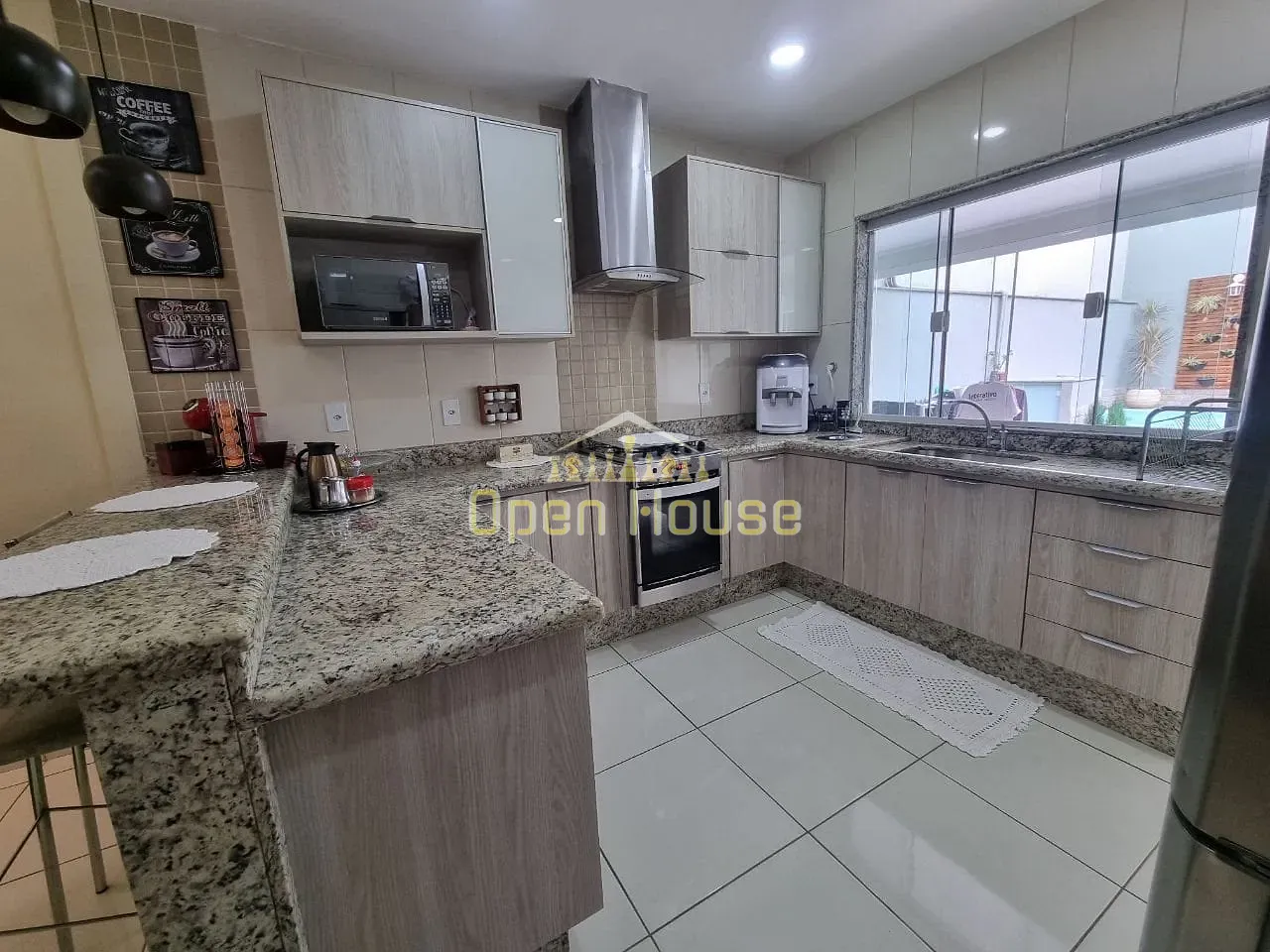 Casa, 3 quartos, 218 m² - Foto 24
