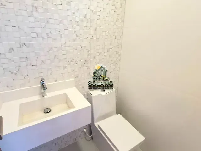 Casa com 130m² 3 quartos e 2 banheiros, à venda, no bairro Jardins Madri em Goiânia