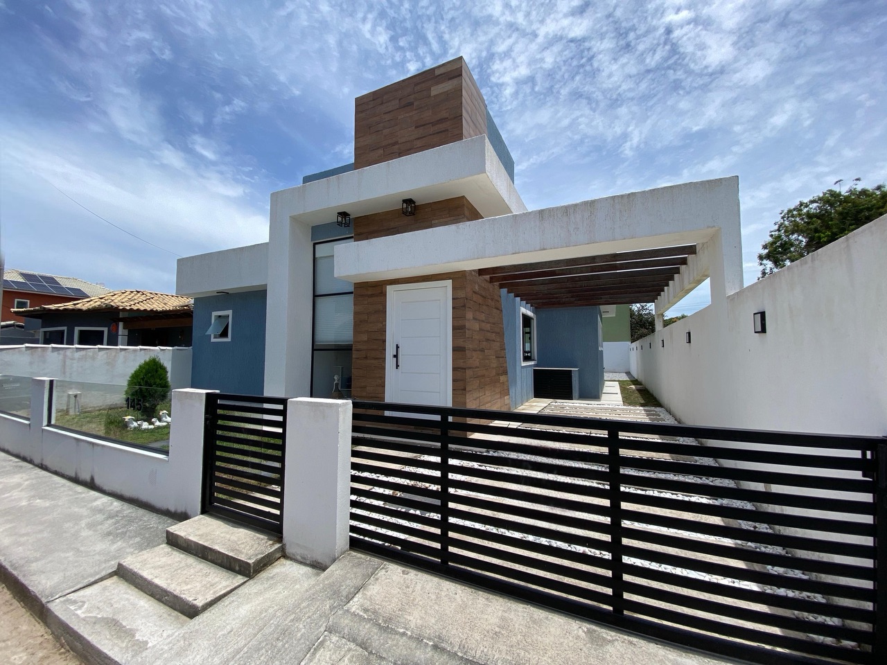 COND. PÁSSOROS, CASA 3QTs, R$ 670 MIL