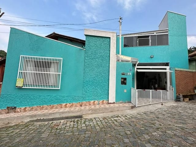 Casa com 143m² 3 quartos e 2 banheiros, à venda, no bairro MORBIDELLI em Extrema