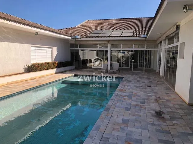 Casa com 990m² 4 quartos e 6 banheiros, à venda, no bairro Samambaia Parque Residencial em Bauru