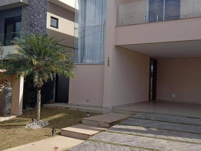 Casa 3 quartos e 3 banheiros, para alugar, no bairro Fazenda Rodeio em Mogi das Cruzes