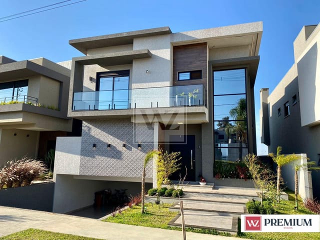 Casa com 380m² 3 quartos e 5 banheiros, à venda, no bairro Jardim Carvalho em Ponta Grossa