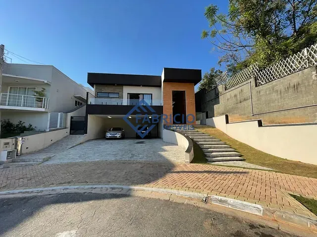 Casa com 470m² 3 quartos e 5 banheiros, à venda ou para alugar, no bairro Condomínio Reserva dos Vinhedos em Louveira