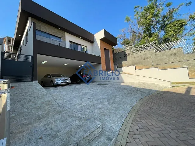 Casa com 470m² 3 quartos e 5 banheiros, à venda ou para alugar, no bairro Condomínio Reserva dos Vinhedos em Louveira