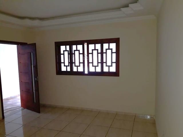 Casa com 150m² 2 quartos e 1 banheiro, à venda, no bairro Loteamento Santa Cruz em Tatuí