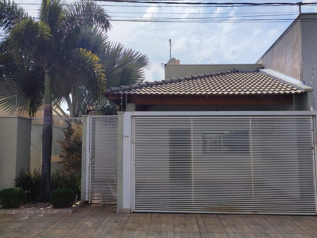 Foto do Casa - Casa à Venda ótima localização: com 3 dormitórios sendo 1 suíte, sala cozinha, garagem coberta, lavanderia, 180M² no bairro Jardim Itália em Votuporanga- SP. | Imobiliária Na House