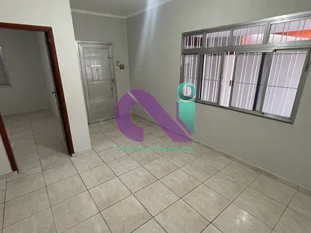 Casa 4 quartos e 2 banheiros, à venda, no bairro Jardim das Flores em Osasco