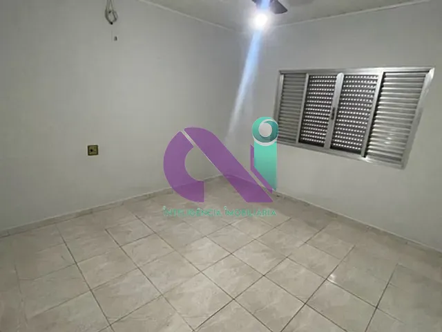 Casa 4 quartos e 2 banheiros, à venda, no bairro Jardim das Flores em Osasco