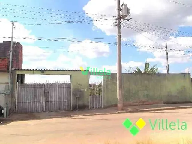 Casa com 128m² 2 quartos e 1 banheiro, à venda, no bairro Jardim Mônica em Itaquaquecetuba