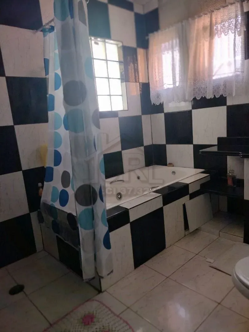 Casa, 3 quartos, 222 m² - Foto 33