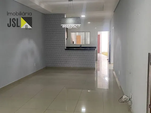 Casa com 175m² 2 quartos e 3 banheiros, à venda, no bairro Parque do Museu em Caçapava