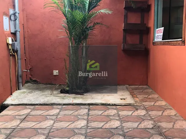 Casa 3 quartos e 1 banheiro, à venda, no bairro Serra Azul em Lavras