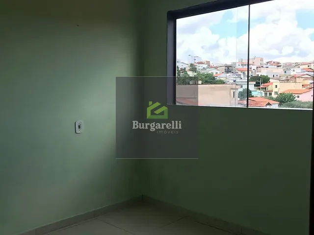 Casa 3 quartos e 1 banheiro, à venda, no bairro Serra Azul em Lavras
