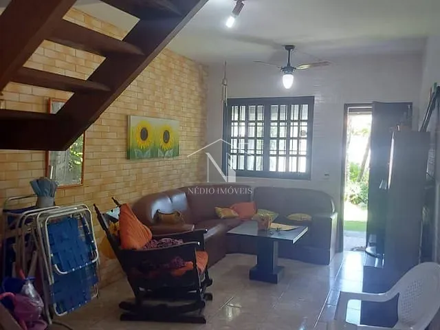 Casa 2 quartos e 2 banheiros, à venda, no bairro Cordeirinho (Ponta Negra) em Maricá