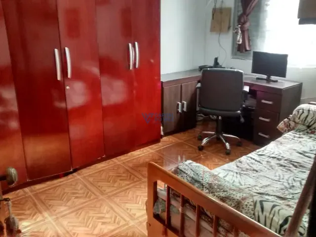 Casa com 280m² 3 quartos e 2 banheiros, à venda, no bairro Jardim das Indústrias em São José dos Campos