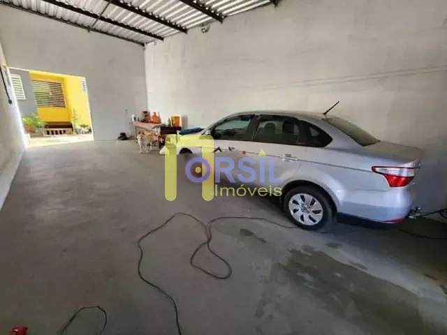 Casa com 338m² 2 quartos e 7 banheiros, à venda, no bairro Jardim Layr em Mogi das Cruzes