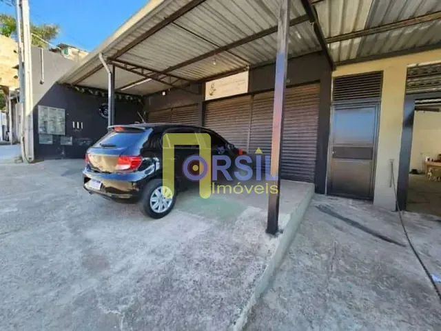 Casa com 338m² 2 quartos e 7 banheiros, à venda, no bairro Jardim Layr em Mogi das Cruzes