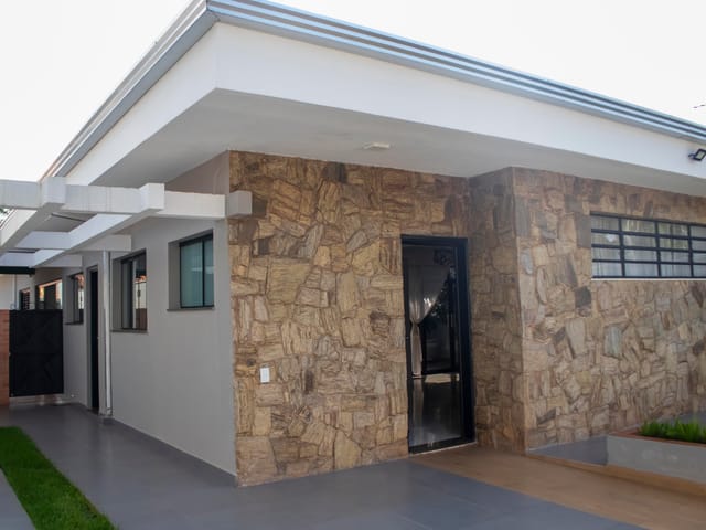 Foto do Casa - Casa para locação com 3 dormitórios (2 suítes)  -  Caravelle, Londrina/PR. | Premier Imóveis