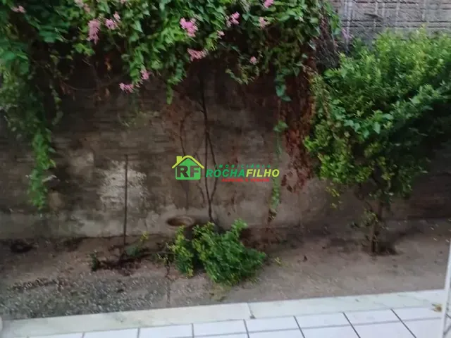 Casa com 200m², à venda, no bairro Itararé em Teresina