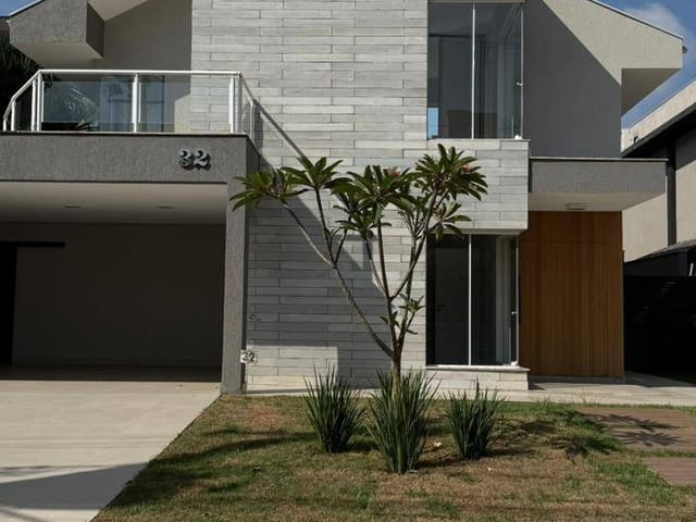 Casa 4 quartos e 5 banheiros, à venda, no bairro Esperança em Londrina