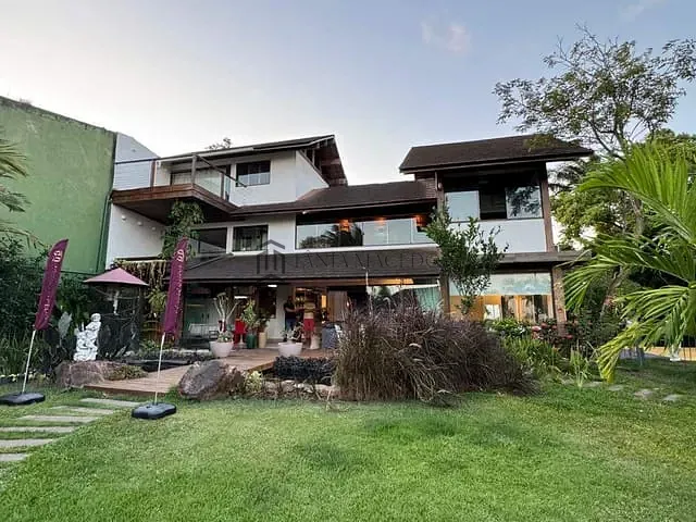 Casa com 990m² 4 quartos e 5 banheiros, à venda, no bairro Várzea em Recife