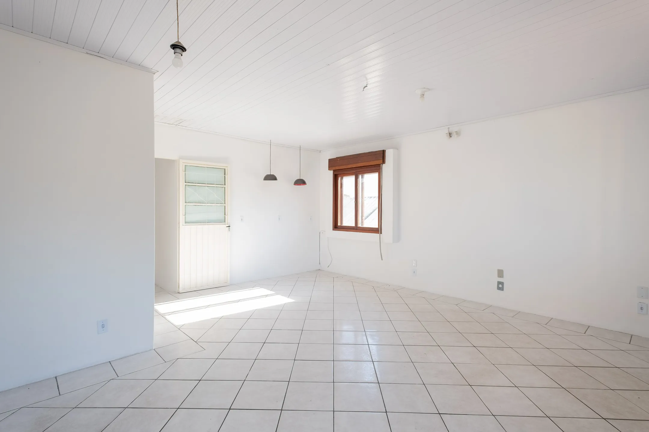Casa Superior para Locação no Areal: 2 Quartos, 60m², Ambientes Aconchegantes e Ótima Localização Sem Garagem 2