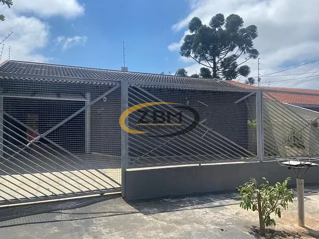 Casa com 250m² 3 quartos e 5 banheiros, à venda, no bairro Santa Rita 4 em Londrina