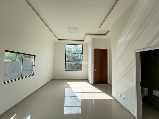 Casa com 395m² 3 quartos e 3 banheiros, à venda, no bairro Ubatiba em Maricá