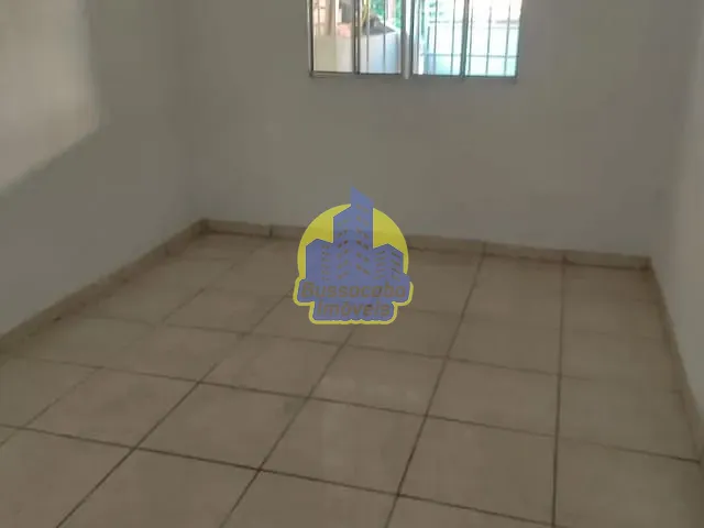 Casa com 70m² 2 quartos e 1 banheiro, à venda, no bairro Vila Três Irmãos em Carapicuíba
