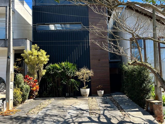 Casa 2 quartos e 2 banheiros, à venda, no bairro Vila Moraes em Mogi das Cruzes