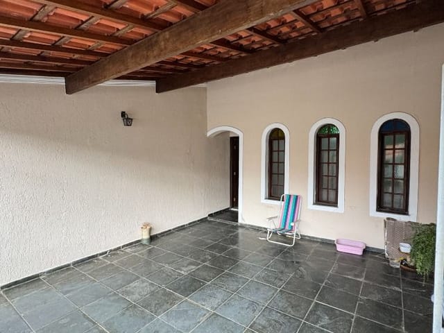 Casa com 150m² 2 quartos e 2 banheiros, à venda, no bairro Parque Santa Maria em Tatuí