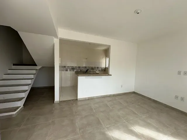 Casa com 115m² 2 quartos e 2 banheiros, à venda, no bairro JARDIM ATLÂNTICO LESTE  em Maricá
