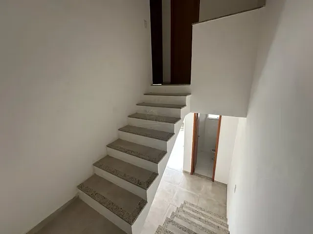 Casa com 115m² 2 quartos e 2 banheiros, à venda, no bairro JARDIM ATLÂNTICO LESTE  em Maricá