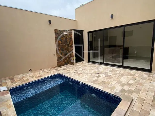 Casa com 300m² 3 quartos e 5 banheiros, à venda, no bairro Residencial Jatobá em Ribeirão Preto