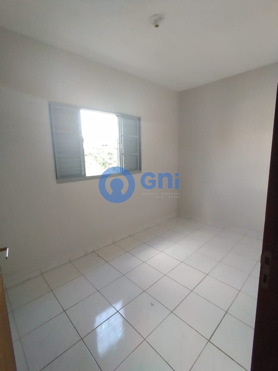 Casa para alugar com 2 quartos, 50m² - Foto 10