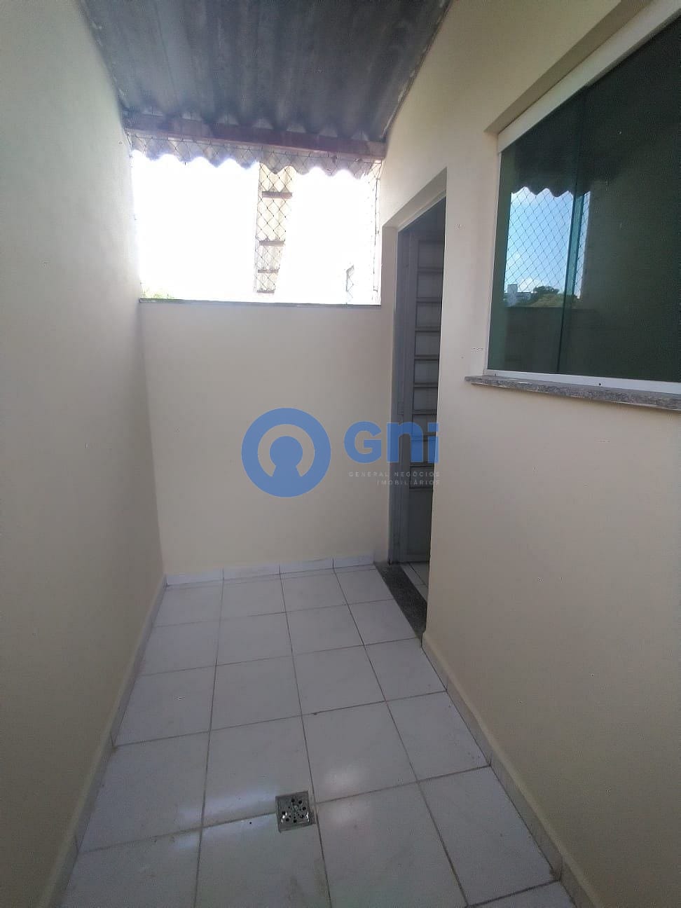 Casa para alugar com 2 quartos, 50m² - Foto 7