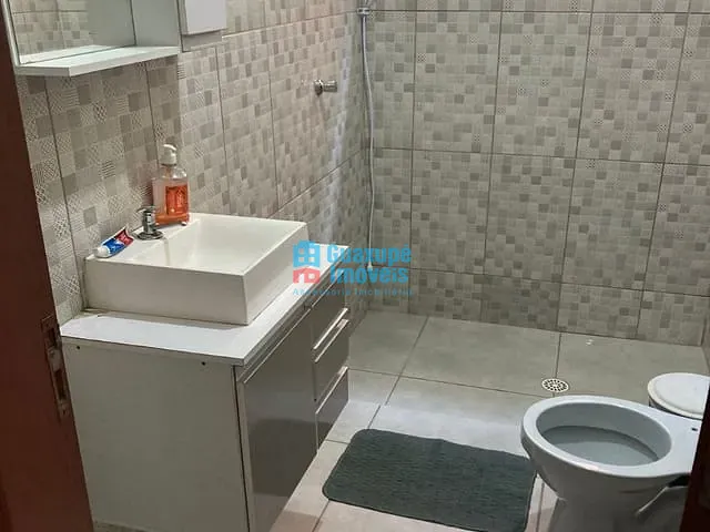 Casa com 100m², à venda, no bairro Jardim Planalto em Guaxupé