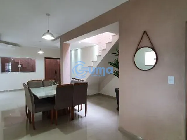 Casa com 300m² 4 quartos e 3 banheiros, à venda, no bairro Jardim Primavera em Bragança Paulista