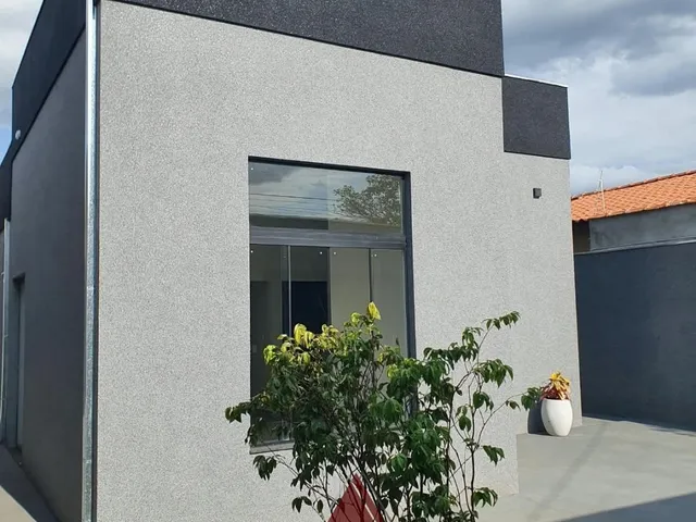 Casa com 200m² 2 quartos e 2 banheiros, à venda, no bairro Parque das Esmeraldas em Franca