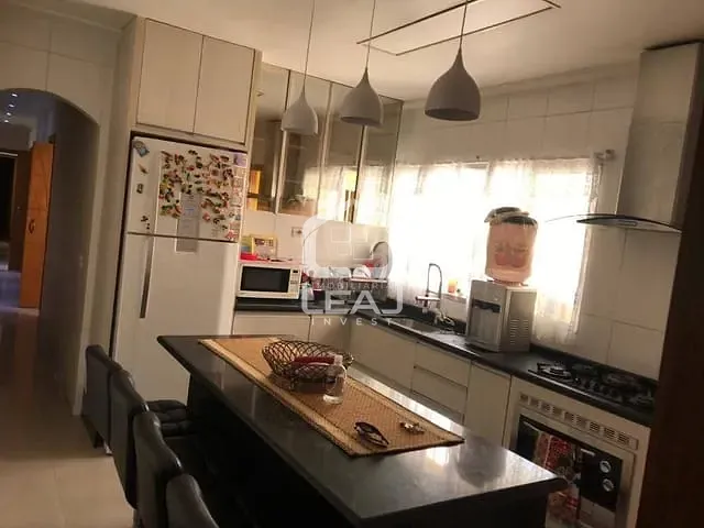 Casa com 190m² 3 quartos e 1 banheiro, à venda, no bairro Jardim Leônidas Moreira em São Paulo