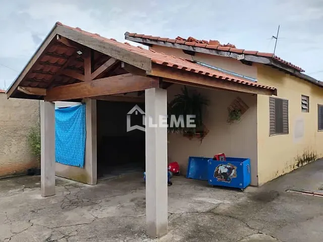 Casa com 250m² 2 quartos e 1 banheiro, à venda, no bairro Conjunto Habitacional Gildo Geraldo em Mococa