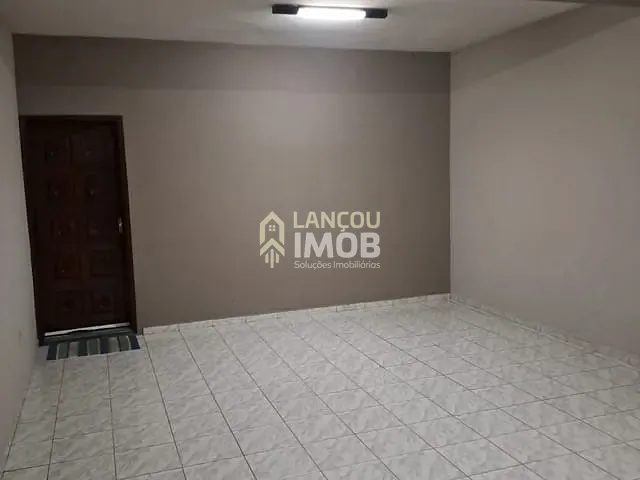 Casa 2 quartos e 2 banheiros, à venda, no bairro Jardim Caçula em Jundiaí