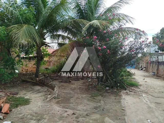 Casa com 700m² 2 quartos e 1 banheiro, à venda, no bairro Esplanada em Araçuaí