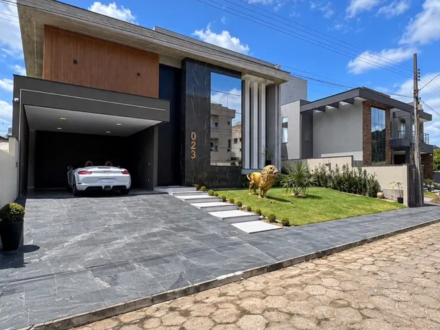 Casa 5 quartos e 4 banheiros, à venda, no bairro Ingleses do Rio Vermelho em Florianópolis