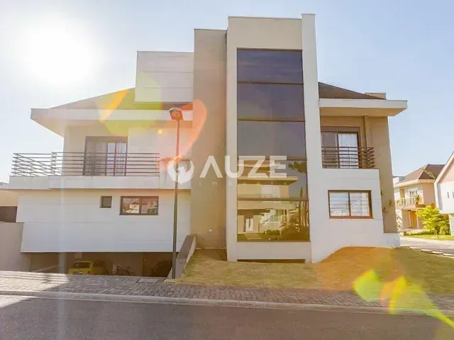 Casa com 441m² 4 quartos e 7 banheiros, à venda, no bairro Uberaba em Curitiba