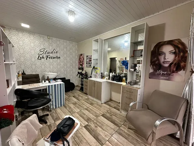 Casa com 255m² 3 quartos e 2 banheiros, à venda, no bairro Vila Bela em Guarapuava