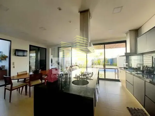 Casa com 525m² 3 quartos e 5 banheiros, à venda, no bairro Jardim Shangri-Lá em Bauru